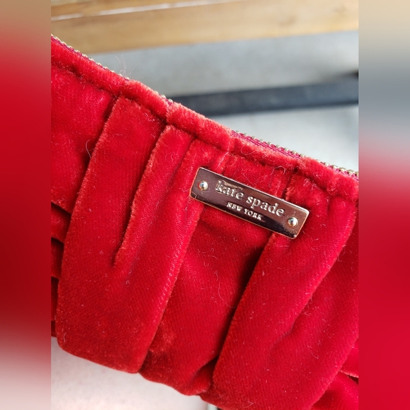 Kate Spade NY NWT NIB Red Velvet Bow Clutch Sm Rosalie in Garnet - Picture 6 of 8